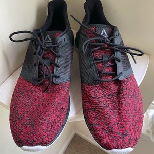 Men’s 11&1/2 Reebok shoe